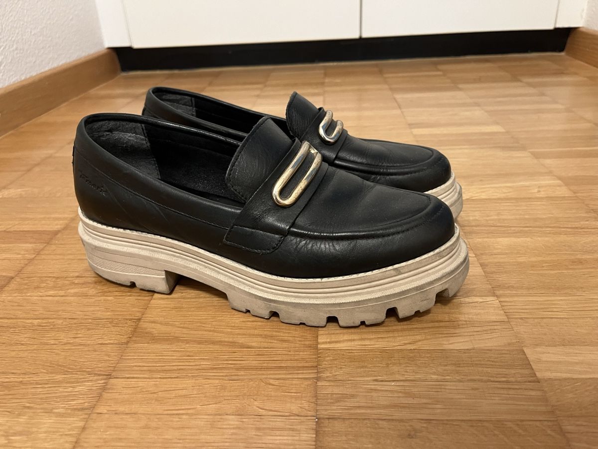 Tamaris Scarpe da donna: Tamaris Schuhe Gr. 39 – Usato da Jona venduto da Good_luck_ 3