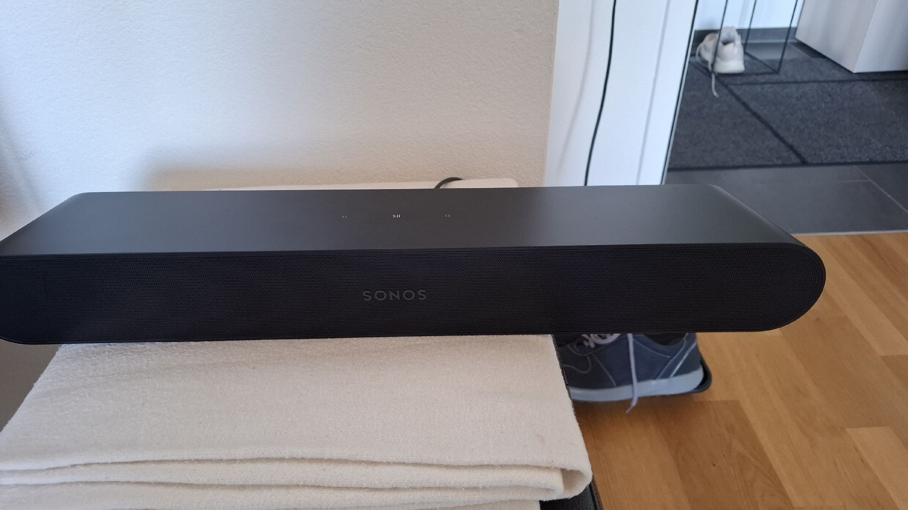 Sonos Lautsprecher: Neuwertige Sonos Smart Soundbar – Gebraucht aus Abtwil SG von Flora2525