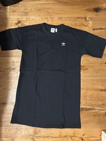 Adidas Oversized Shirt