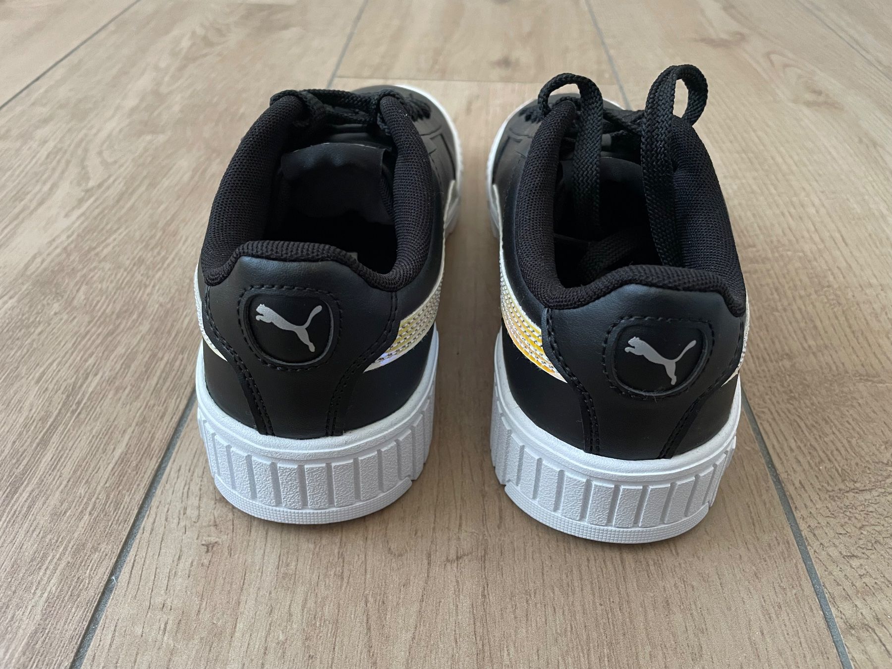 Puma Schuhe für Mädchen: Turnschuhe von Puma Gr. 37 NEU – Neu (gemäss Beschreibung) aus Waltenschwil von hansnine 2