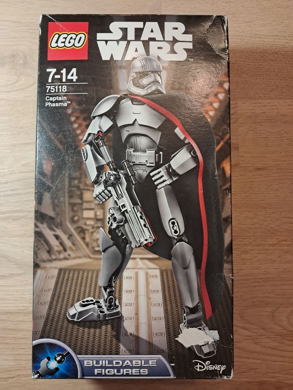 Lego Spielzeuge: Lego Star Wars Captain Phasma – Neu und originalverpackt aus Gossau SG von 1tisch1