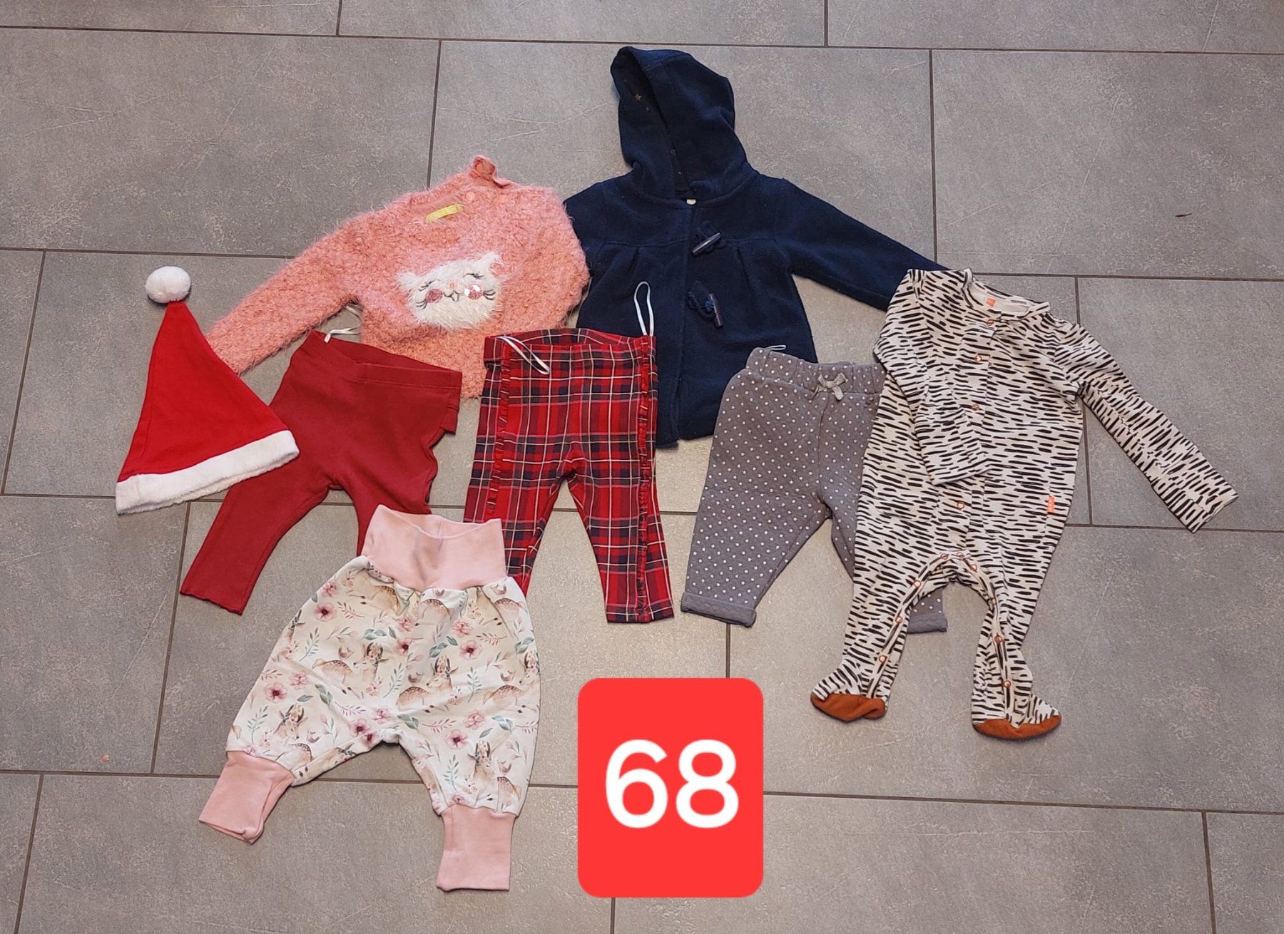 Kleiderpakete & -sets: Mädchen Kleider Paket Grösse 68 – Gebraucht aus Balterswil von Sisar