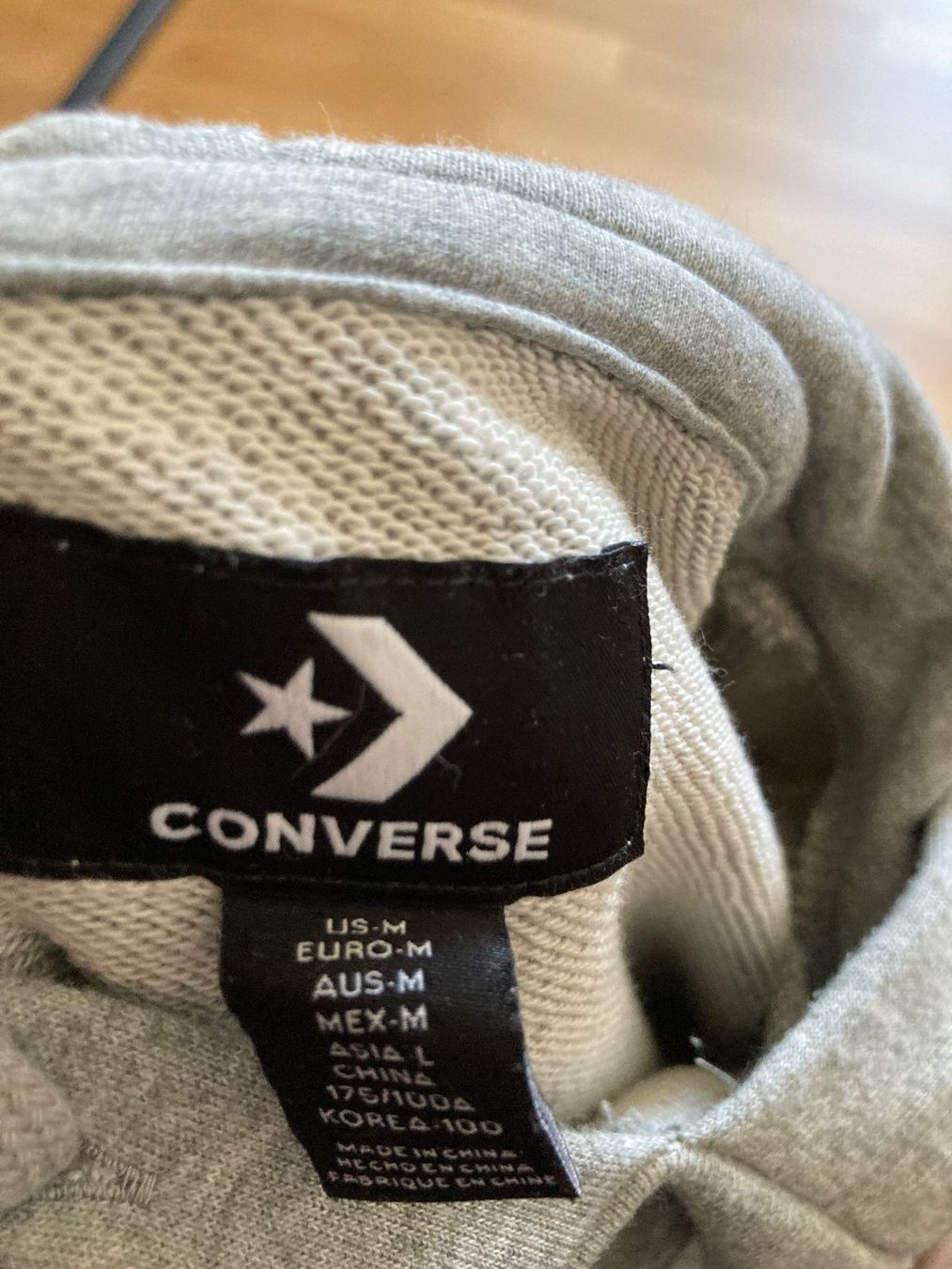 Converse Maglioni & Felpe: (A/G) Converse Hoodie M / Kapuzenpullover – Usato da Jonen venduto da Sevenb 1