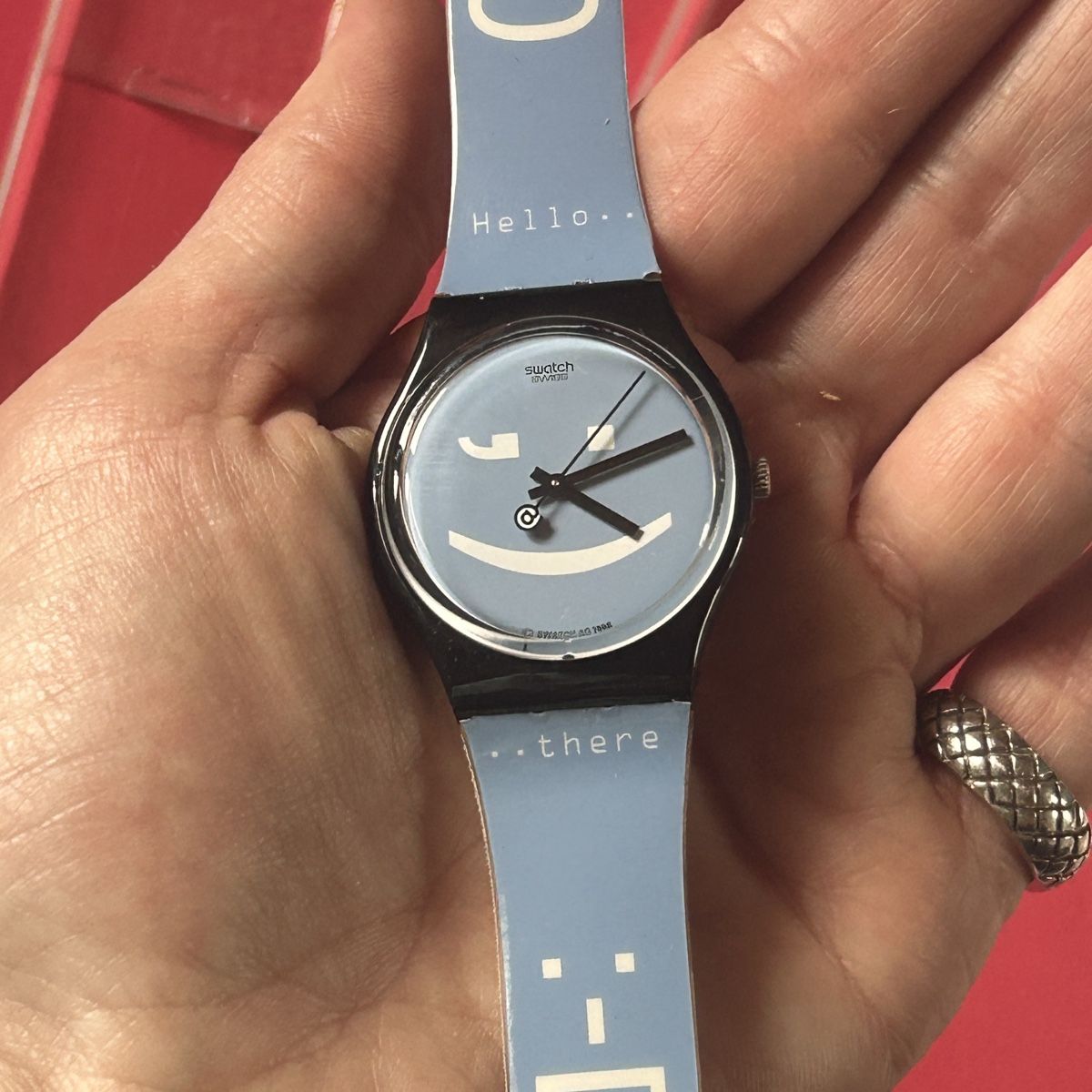 Swatch Orologi: Swatch Uhr, Chat, Hello There, sammlerstück – Nuovo (secondo la descrizione) da Laufen venduto da Bellavitaboom 2