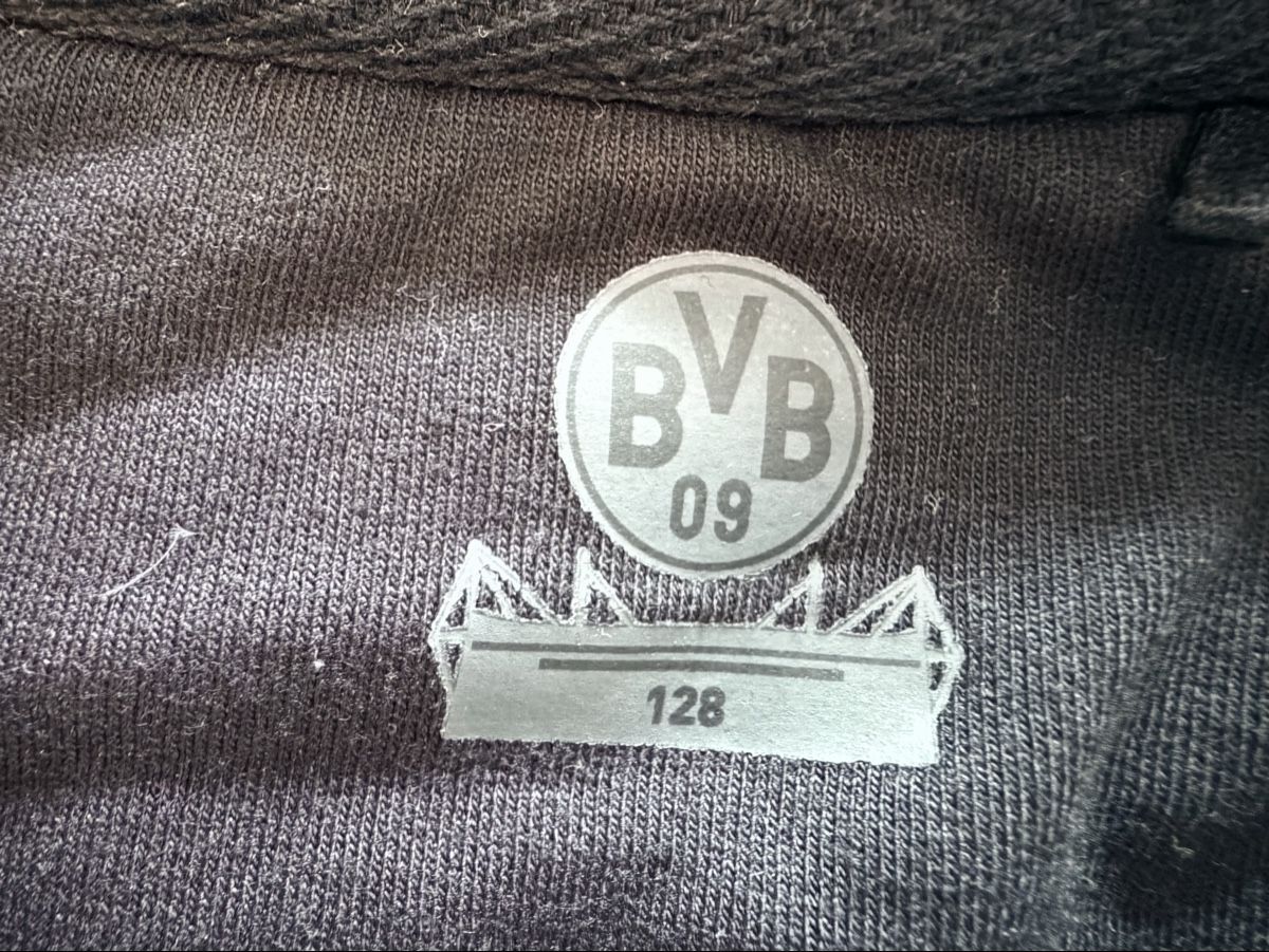 Maglioni & Felpe: BVB Kinder Hoodie mit Reissverschluss – Usato da Roggwil BE venduto da con_57hl 3