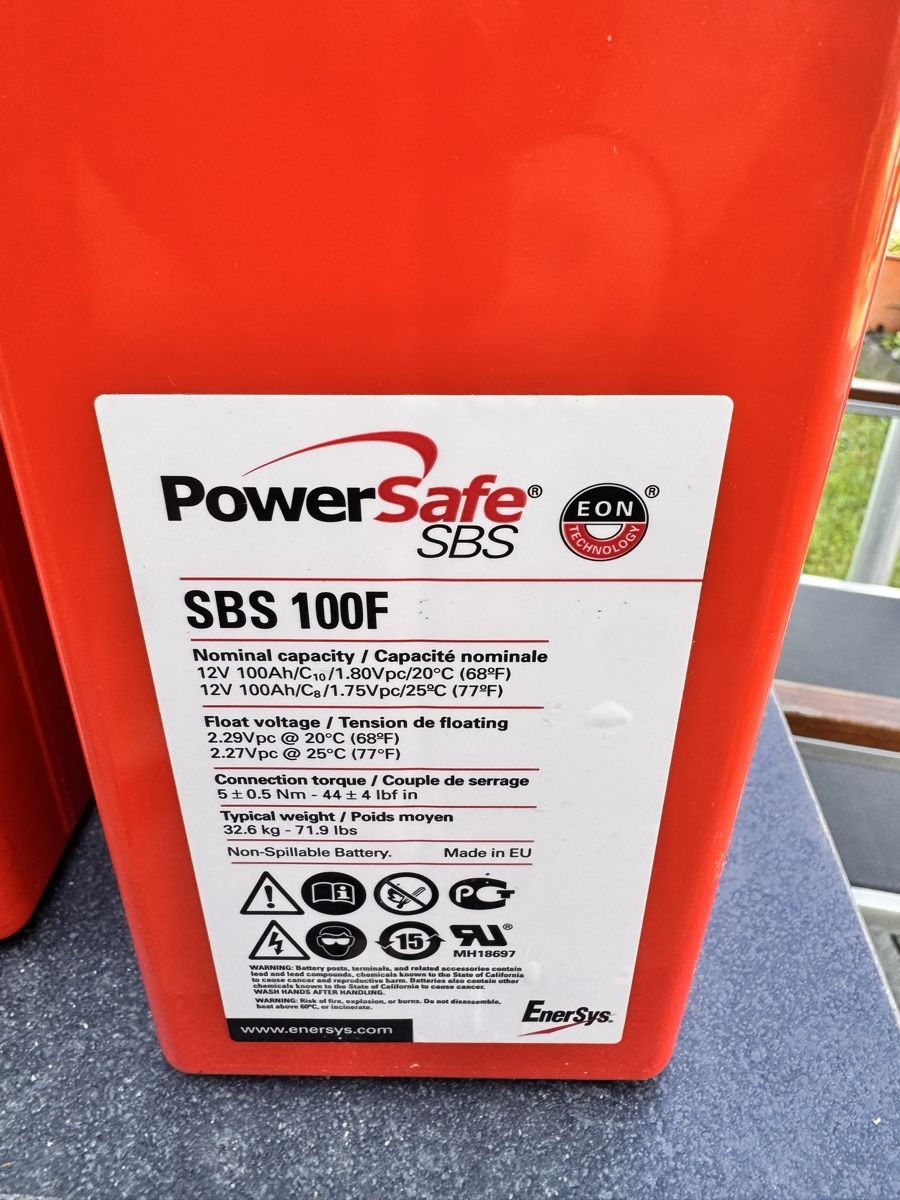 Dispositivi a energia solare: Solar Akku Batterie PowerSafe SBS 100F Batterien – Usato da Horw venduto da dancav 5