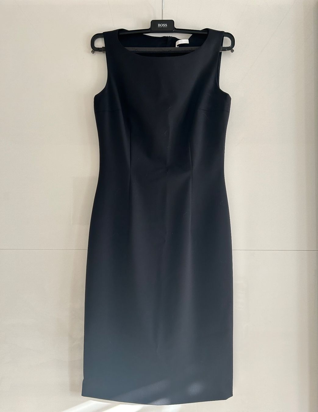Hugo Boss Vestiti: Hugo Boss Kleid – Nuovo (secondo la descrizione) da Wettingen venduto da Nadinne