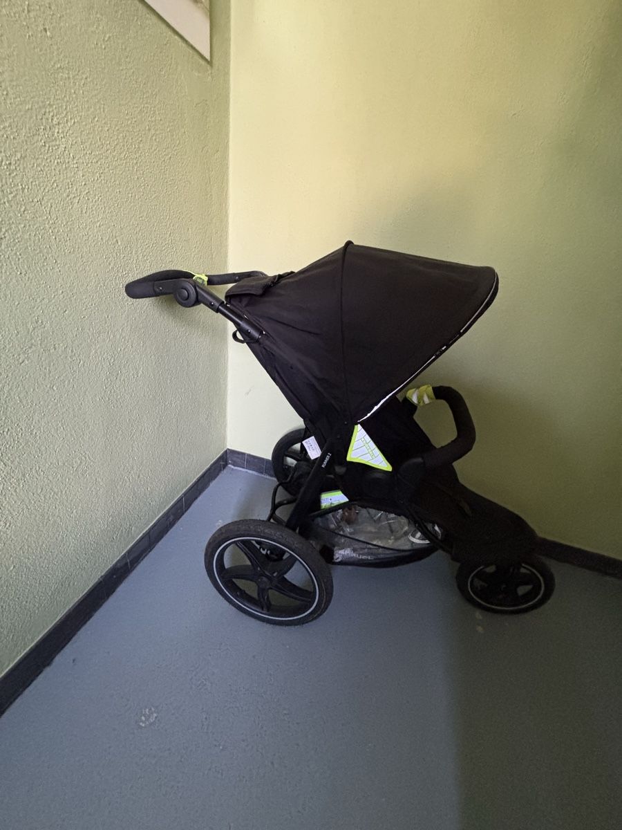 Hauck Poussette: Kinderwagen Hauck Runner 2 + Extras – D'occasion à Frauenfeld par myl_msh9 2