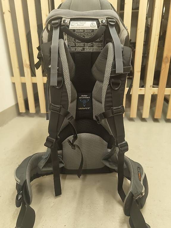 Marsupi portabebè: Deuter Kindertrage – Usato da Davos Platz venduto da Tuomo1988