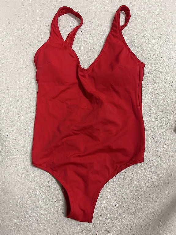 Costumi da bagno & Bikini: Badekleid – Usato da Schwerzenbach venduto da nic_zt5r