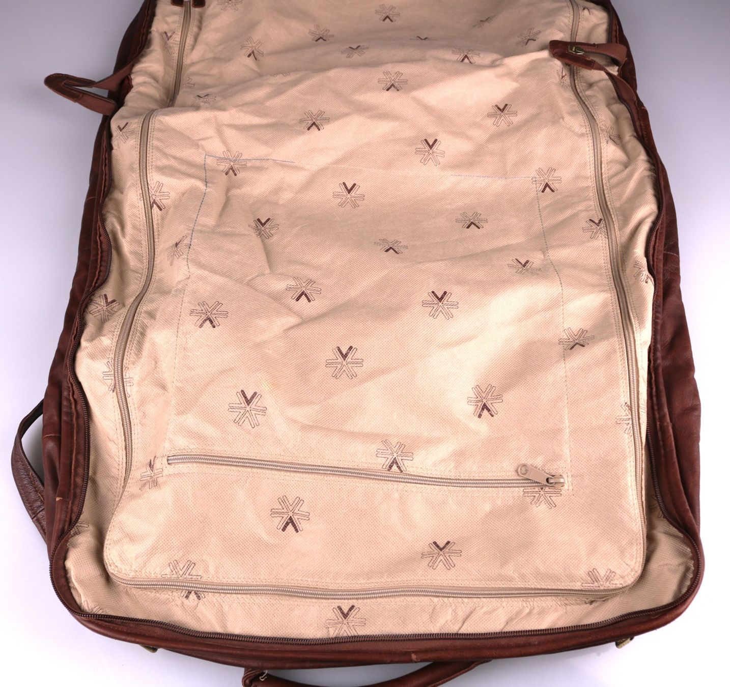 Borse: Vintage Kleidersack – Usato da Volketswil venduto da brockipfannenstil 3