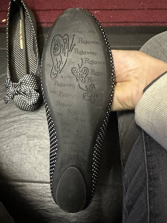 Chaussures femmes: Ballerinas Grösse 39 – D'occasion à Lommiswil par jes_9j55 1