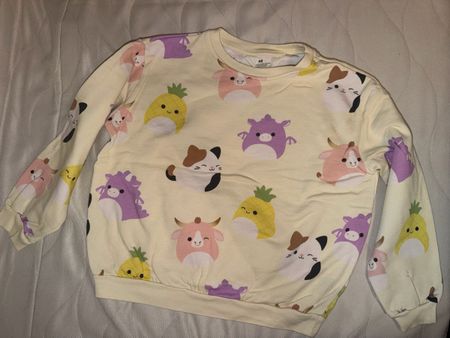 H&M Pullover Squishmallows gelb Grösse 140 cm neuwertig