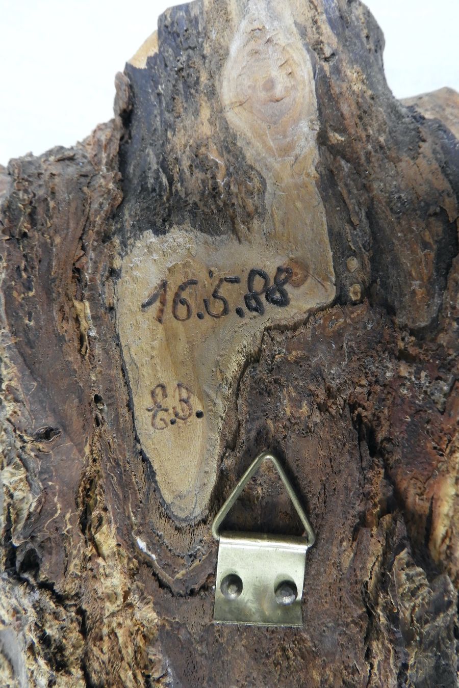 Masken: Echte Kriener Maske aus einen Holzast – Gebraucht aus Horw von luzernicus 3