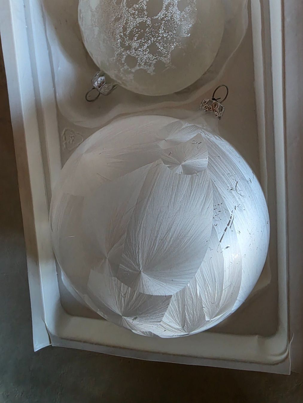 Tutte le decorazioni: 2 echt Glas Weihnachts-Kugeln Noël – Usato da Walterswil BE venduto da Lonitti 1