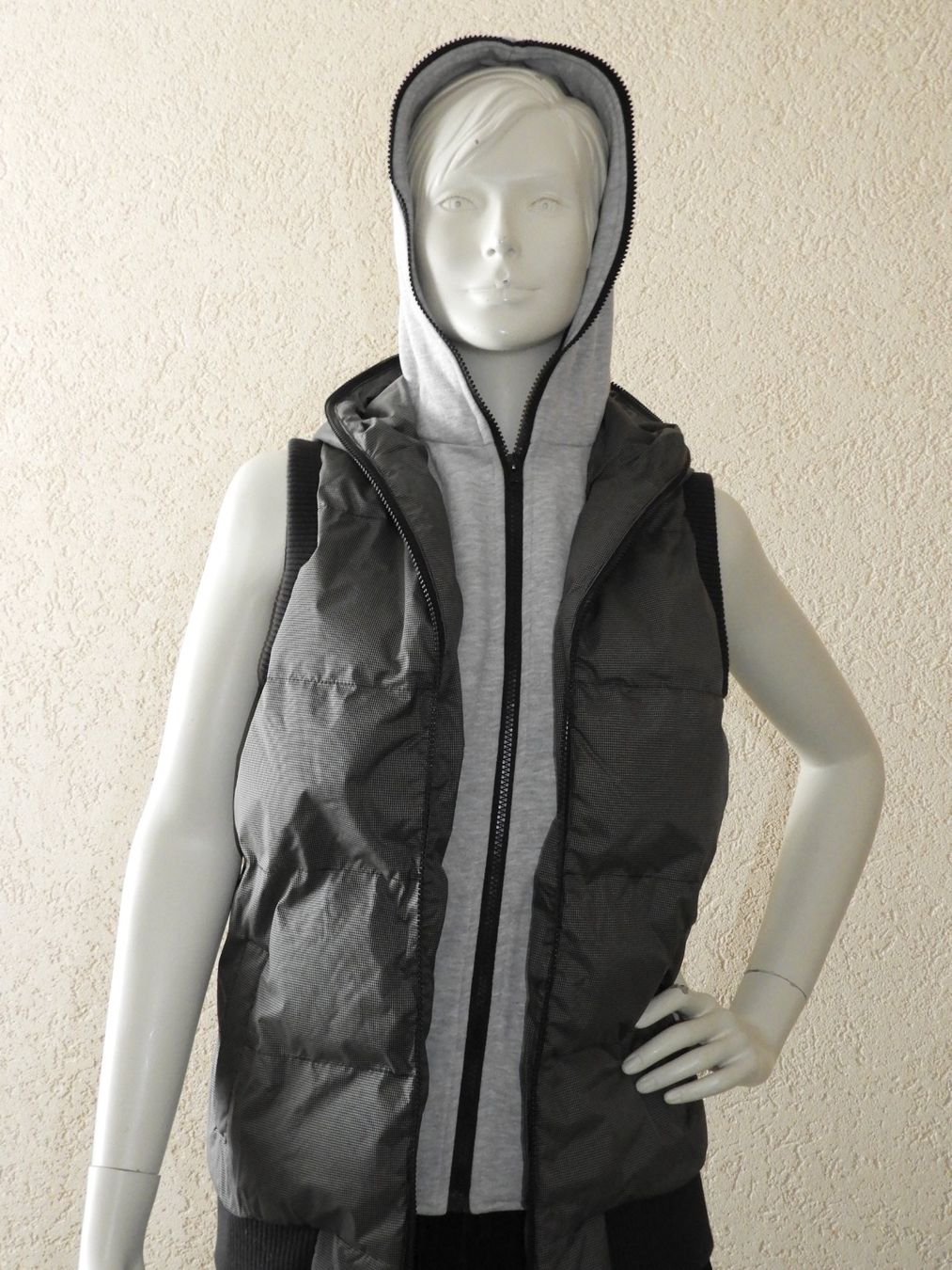 C&A Giacche: Veste-gilet, comme neuf, taille S – Nuovo (secondo la descrizione) da Dombresson venduto da sev_bsb8 1