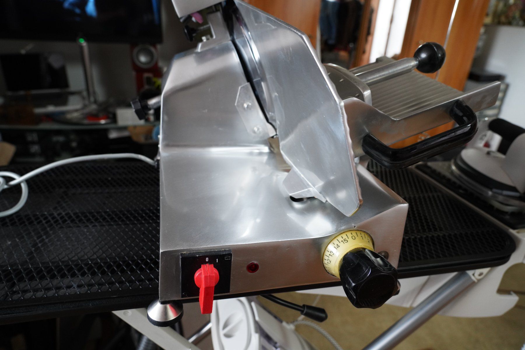 Elettrodomestici da cucina: TreSpade Aufschnittmaschine – Usato da Kollbrunn venduto da mariatheresha 4