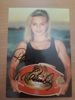 Regina Halmich - handsignierte Autogrammkarte