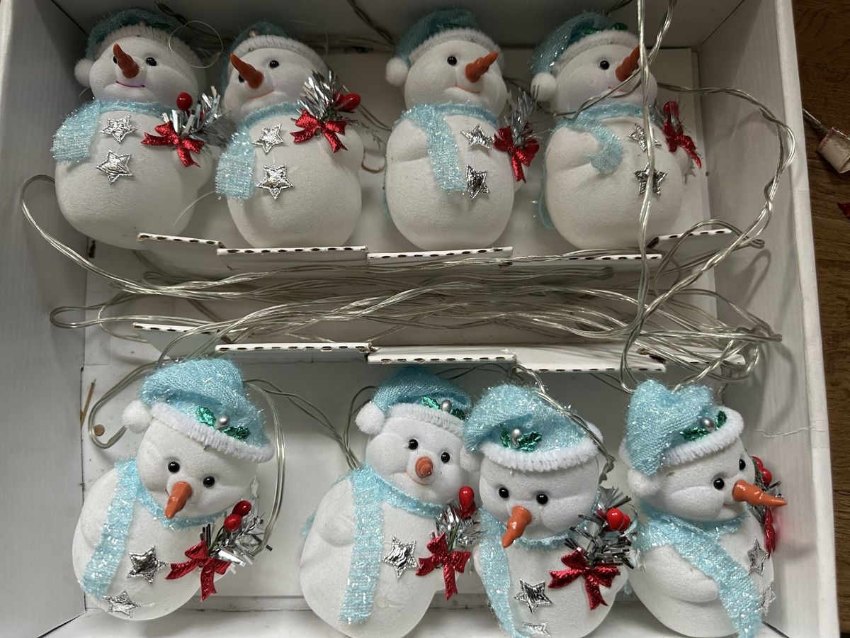 Tutte le decorazioni: Beleuchtete Schneemänner – Usato da Oberentfelden venduto da vilibrand 1