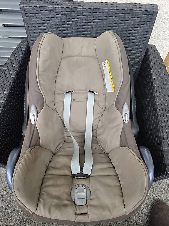 Seggiolini per auto: Maxi-Cosi Babyschale – Usato da Uitikon Waldegg venduto da Jack.clement 1