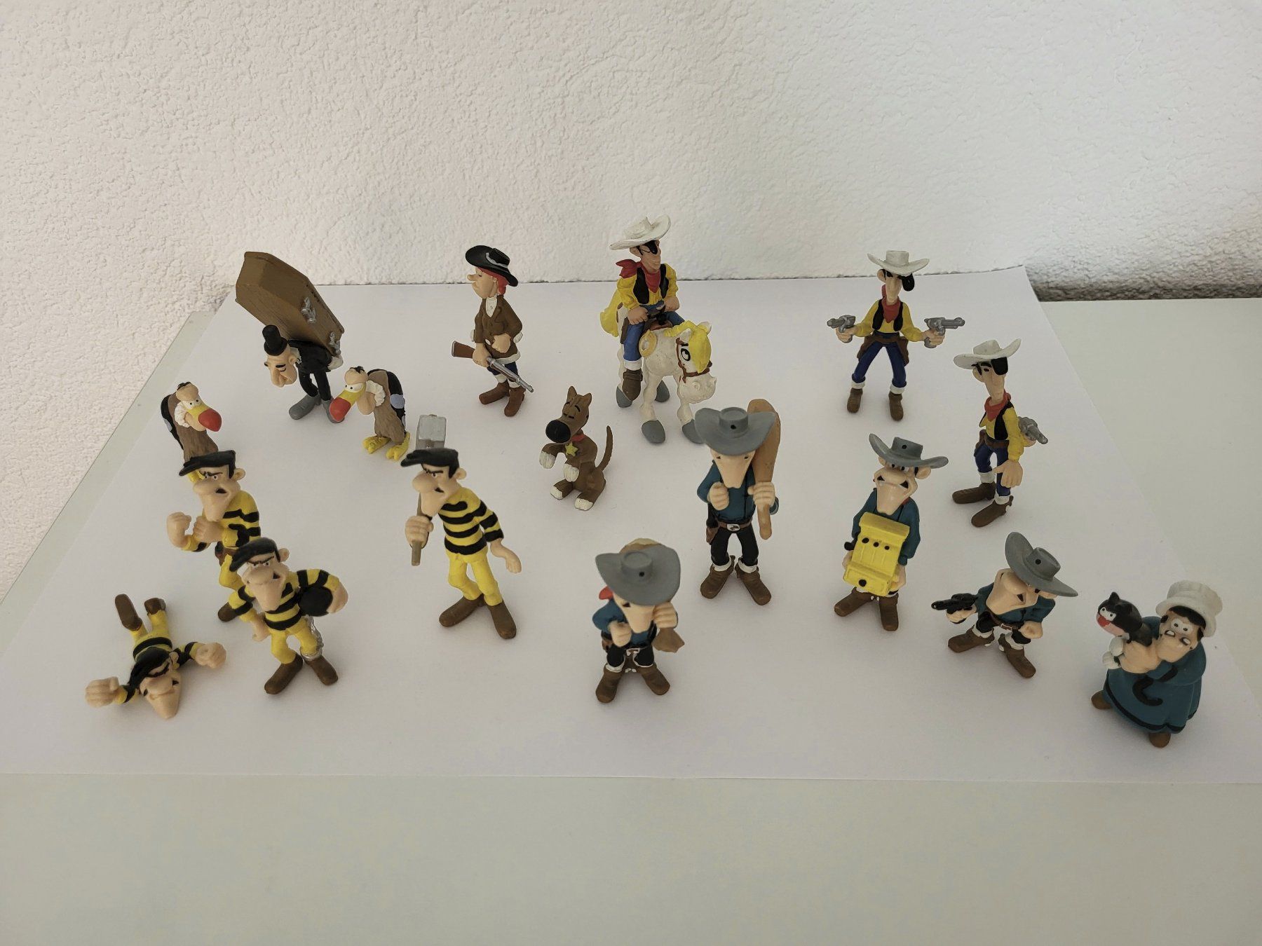 Figuren: 17 Lucky Luke Figuren selten – Gebraucht aus Moosseedorf von Gamefreak0