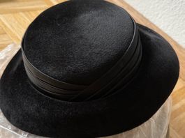 Schwarzer eleganter Damenhut neuwertig