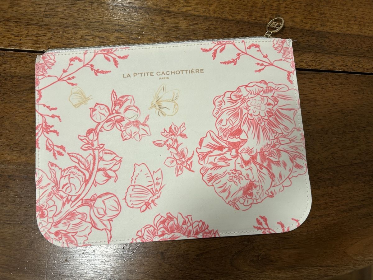 Valigie & Borse: Trousse plate – Nuovo (secondo la descrizione) da Ecublens VD venduto da mirandagirl
