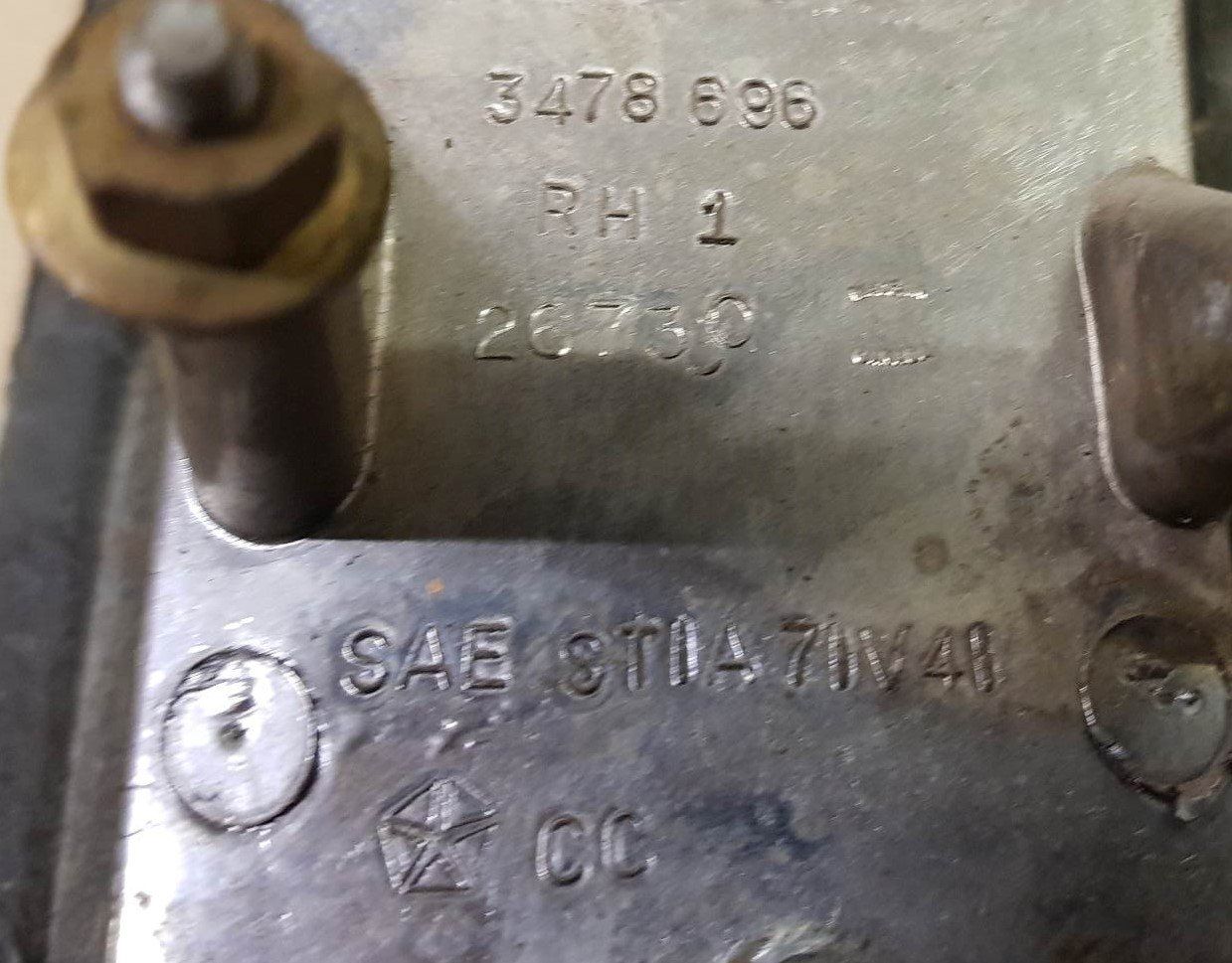 Alle Autoersatzteile: 1971 Valiant Hecklampen – Gebraucht aus Niedergösgen von usc_8qc6 5