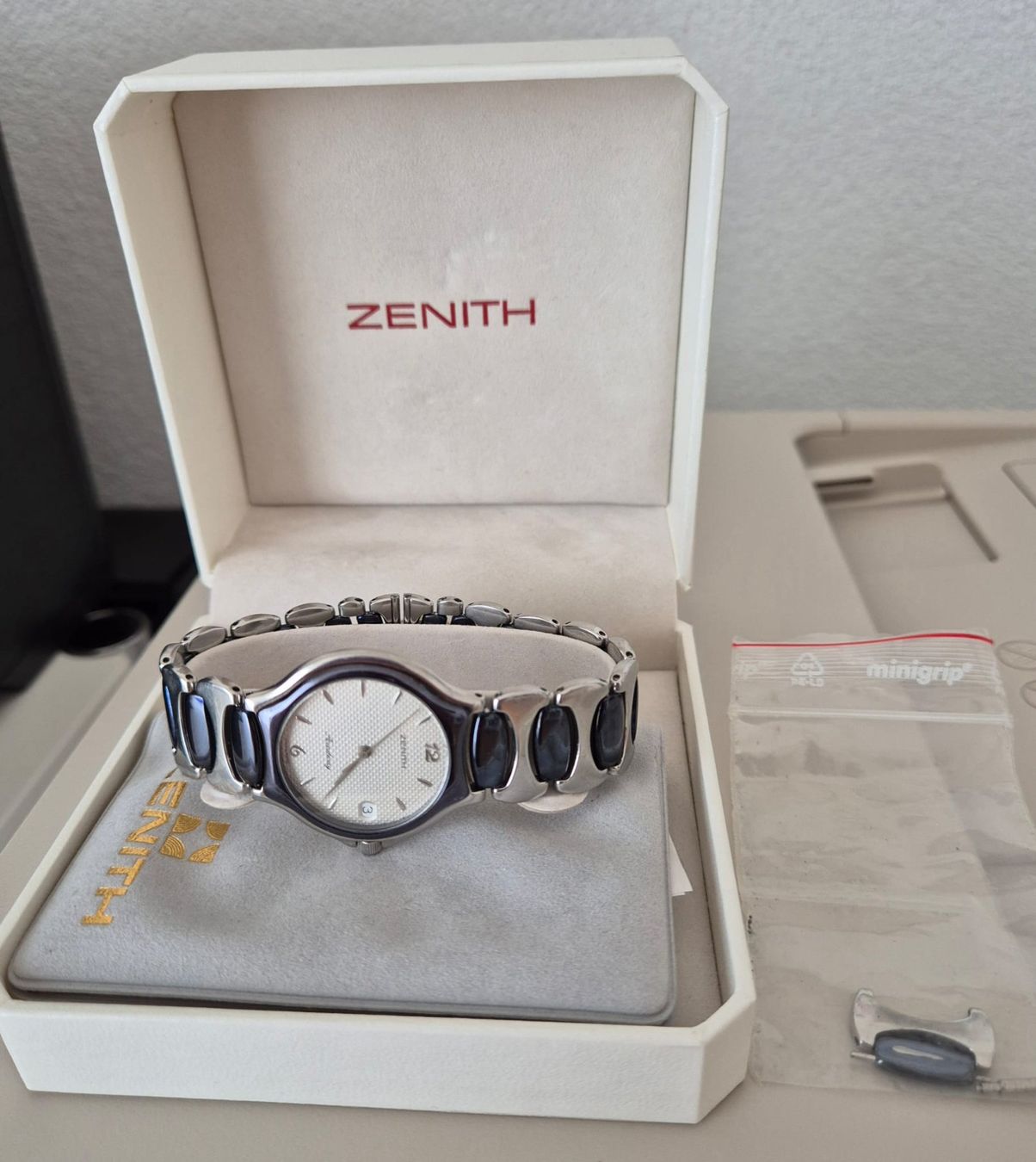 Zenith Orologi: Zenith Academy - Herrenuhr – Usato da Aadorf venduto da Ortofos