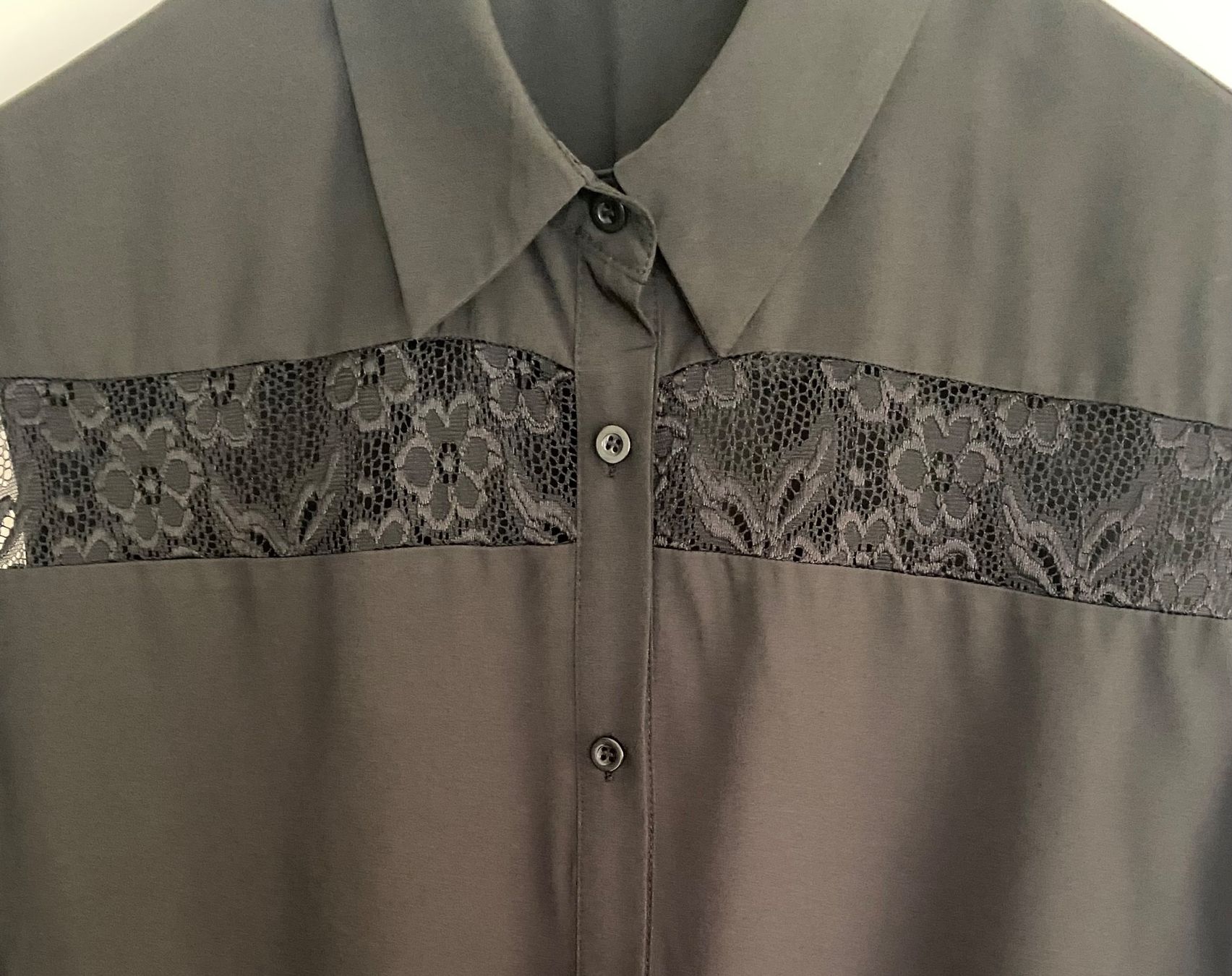 Kleider: Kleid in Schwarz mit Spitzendetail, Gr. XL – Neu (gemäss Beschreibung) aus Zürich von Maria2021 3