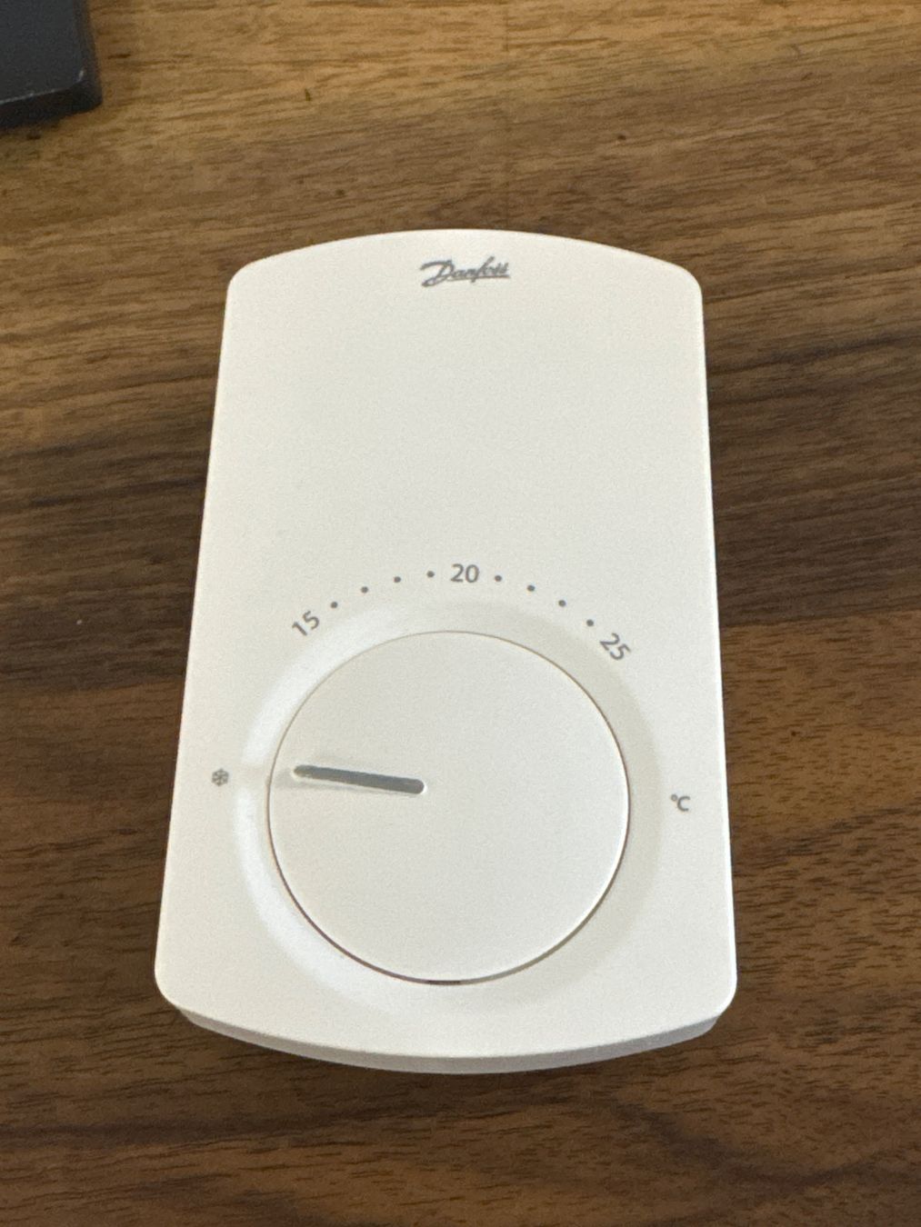 Danfoss Schalter: Danfoss Funk-Raumthermostat – Defekt aus Pratteln von Cartonsducoeur_bl