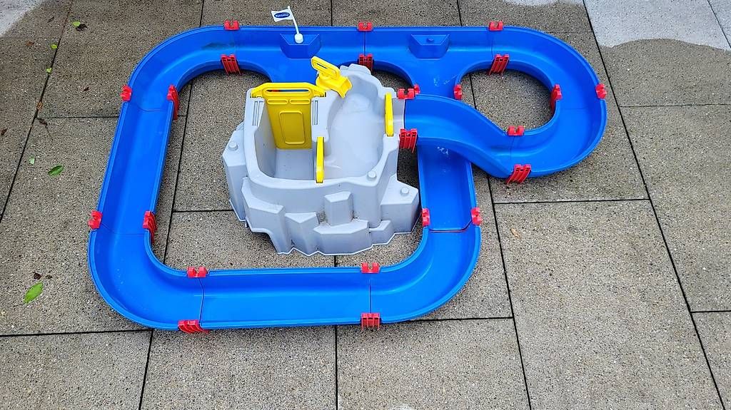 Giocattoli: Waterplay Bahn Mountain Wasserbahn – Usato da Kreuzlingen venduto da ulli_frank_und_frei