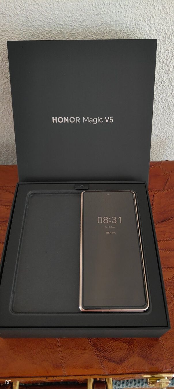 Honor Telefoni cellulari / Smartphones: Honor Magic V5  512 GB Dawn Gold Global Version – Usato da Rapperswil SG venduto da oldlegumes 3