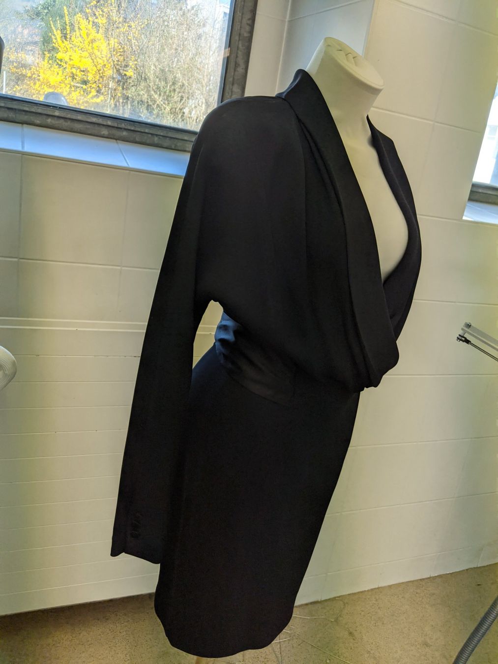Kleider: WAU!  Damenkleid Gr 36/38 – Gebraucht aus Langnau am Albis von Judithsebi 8