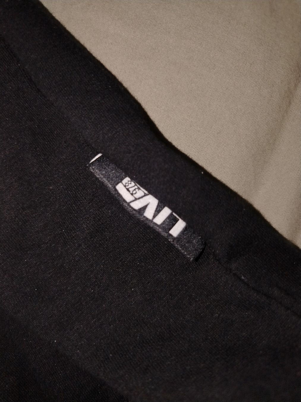 Lotti di vestiti: Naruto Pullover – Nuovo (secondo la descrizione) da Emmenbrücke venduto da zai_s8xm 4