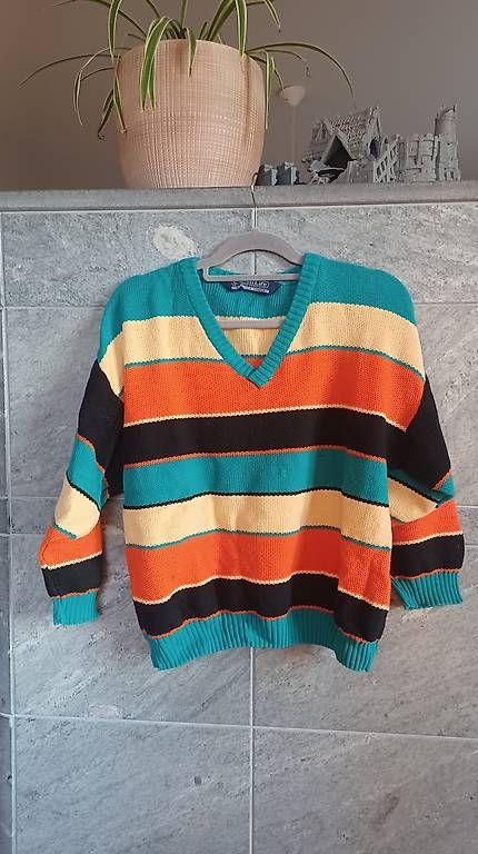 Maglioni & Felpe: Vintage Pullover gestreift Grösse M - L 100% Cotton – Usato da Burgdorf venduto da Damlaf_9