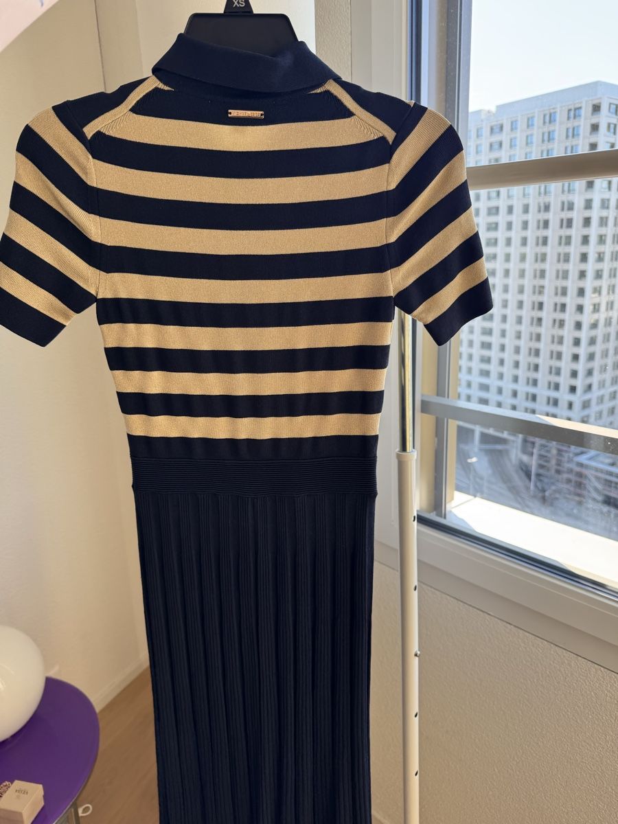 Michael Kors Kleider: Stylisches Michael Kors Strickkleid Grösse XS – Neu (gemäss Beschreibung) aus Spreitenbach von TheStyleAtelier 7