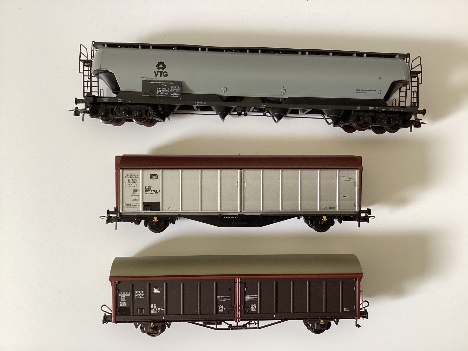 Roco Modellini di ferrovie: Roco Piko Güterwagen DB 1:87 H0 – Usato da Effretikon venduto da simtek_de