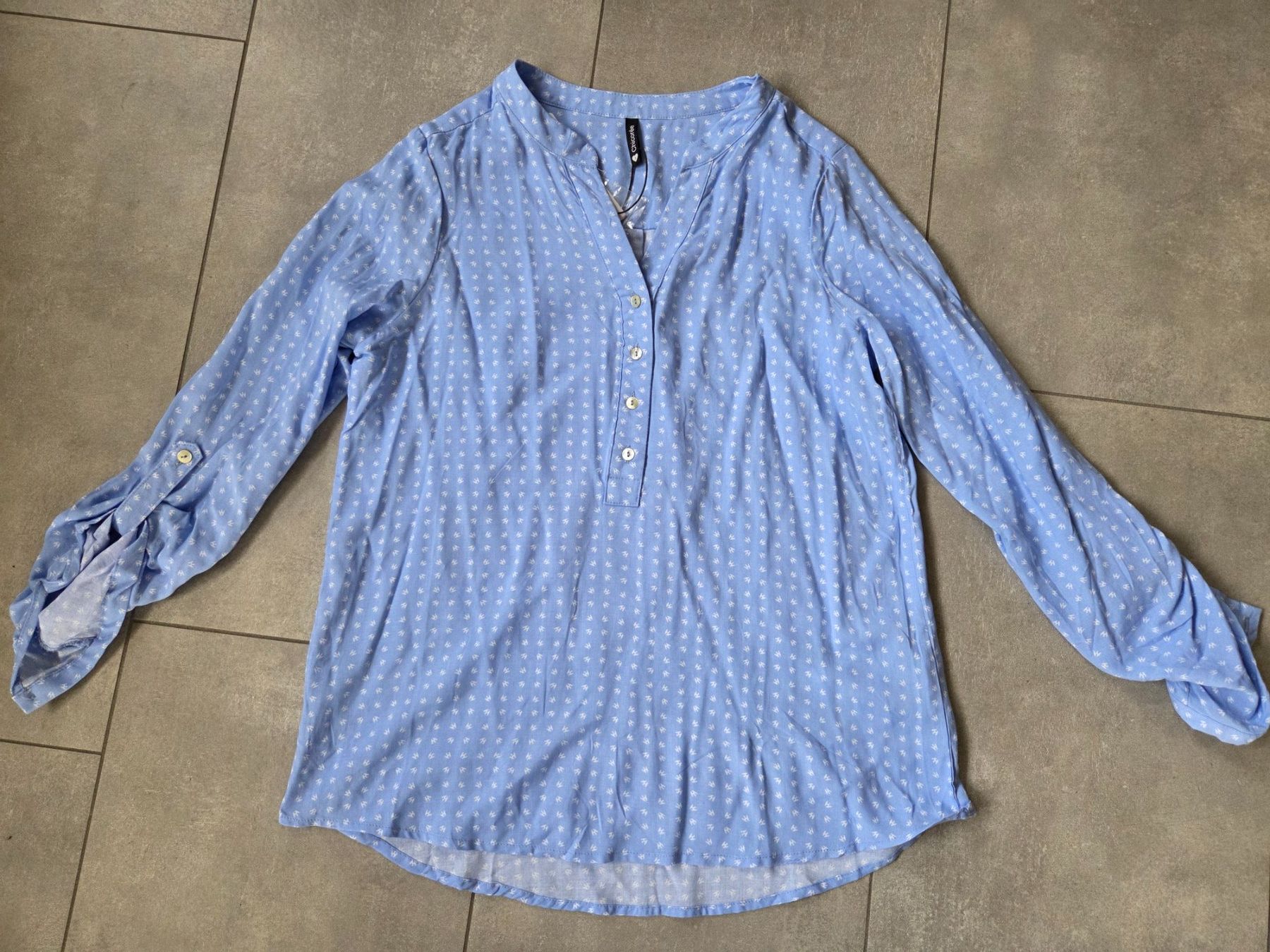 Camicette: Neue Bluse / Oberteil von Chicorée, Gr S – Nuovo e nell'imballaggio originale da Wiesendangen venduto da troawus