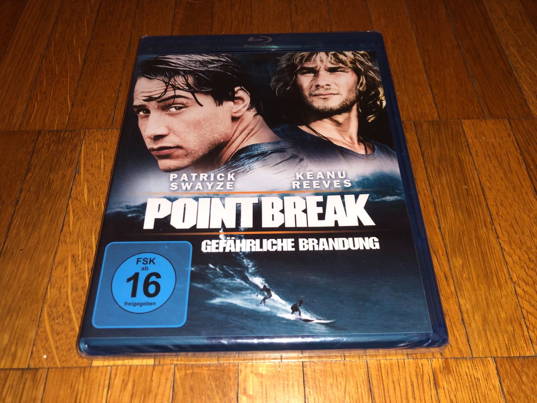 Alle DVDs: Point Break - Gefährliche Brandung - BLU-RAY - UNCUT – Neu und originalverpackt aus Basel von havsok