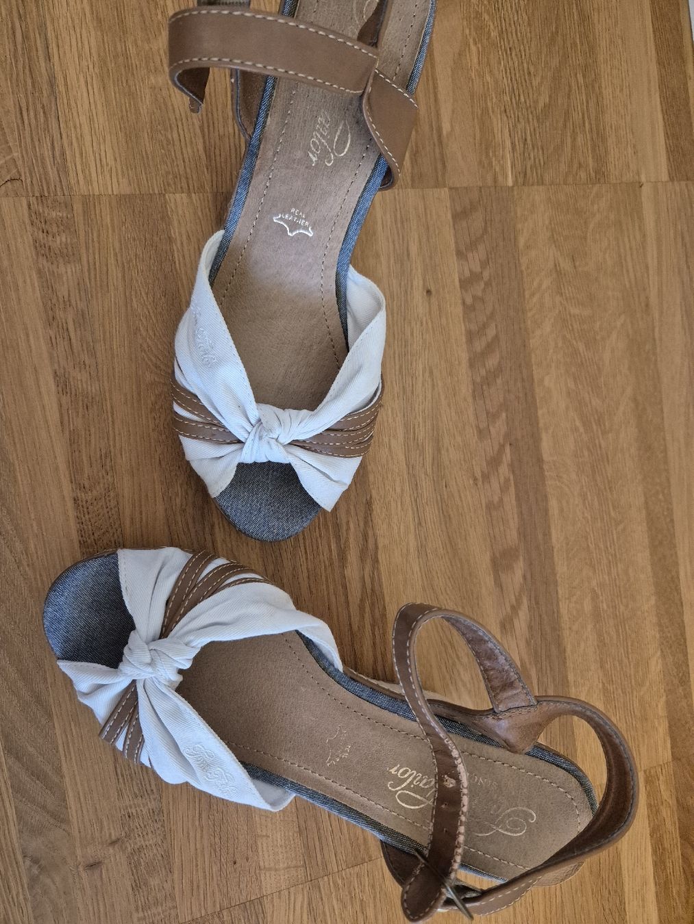 Tom Tailor Scarpe da donna: Tom Tailor Keilsandaletten Gr.40 – Usato da Kehrsatz venduto da d_e_78mm 3