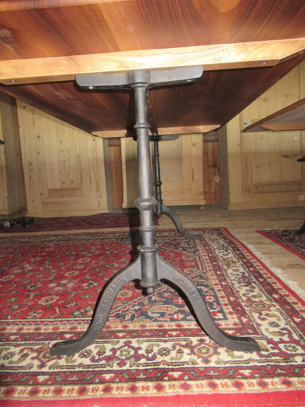Tavoli: Beizentisch (Nuss/169) – Nuovo (secondo la descrizione) da Berg SG venduto da Pizza58 5
