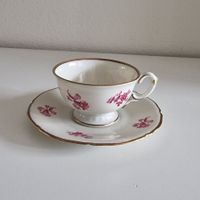 Feine antike Tasse und Untertasse Lagenthal Suisse
