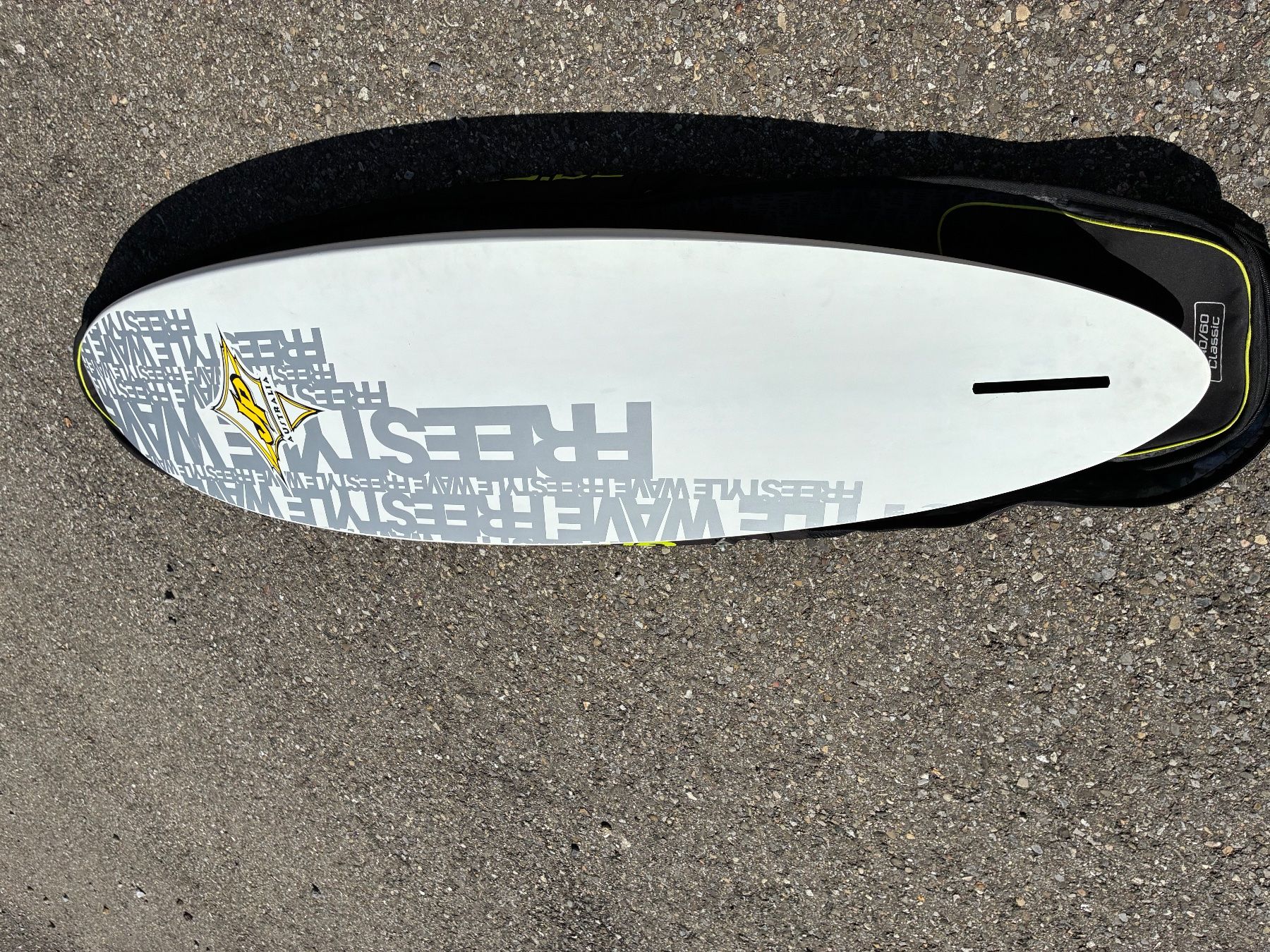 Planches de surf: Windsurfboard JP Freestyle Wave 84L – D'occasion à Richterswil par pau_5vzf 1