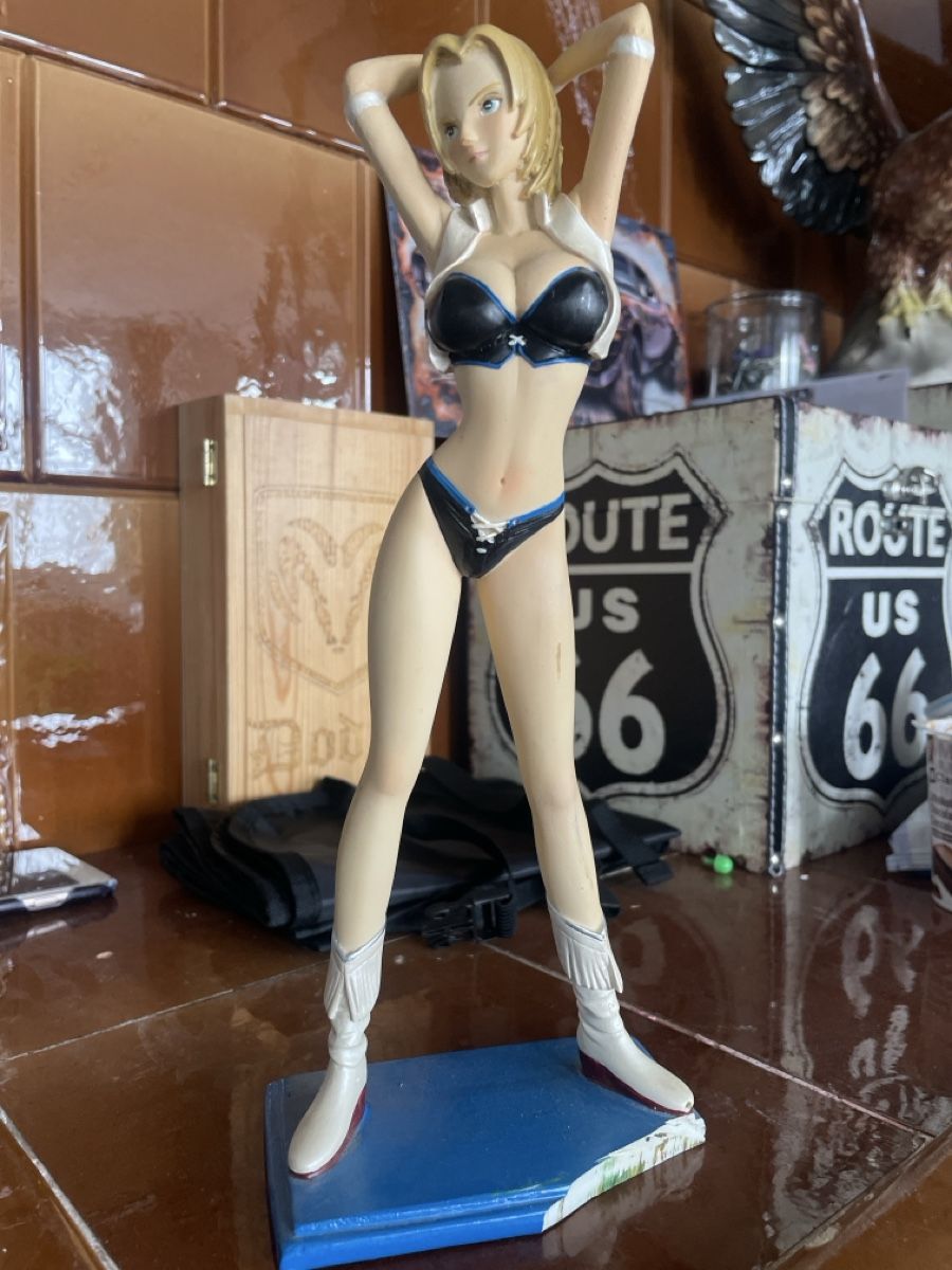 Statuette: Sexy Figur – Usato da Goldingen venduto da FirebirdLady92