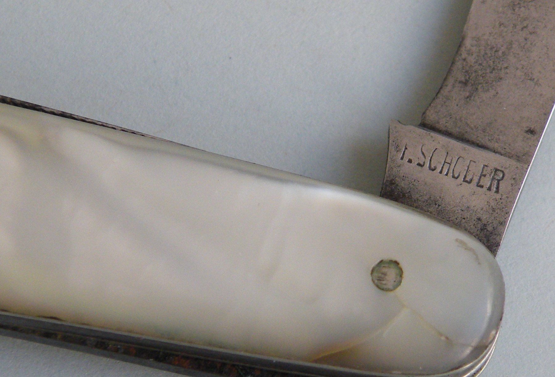 Couteaux de poche: F. SCHODER Thun Taschenmesser Sackmesser Perlmutt Perlmutter – D'occasion à Zürich par Turta 2