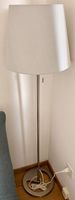 Stehlampe  schlichtes, zeitloses Design