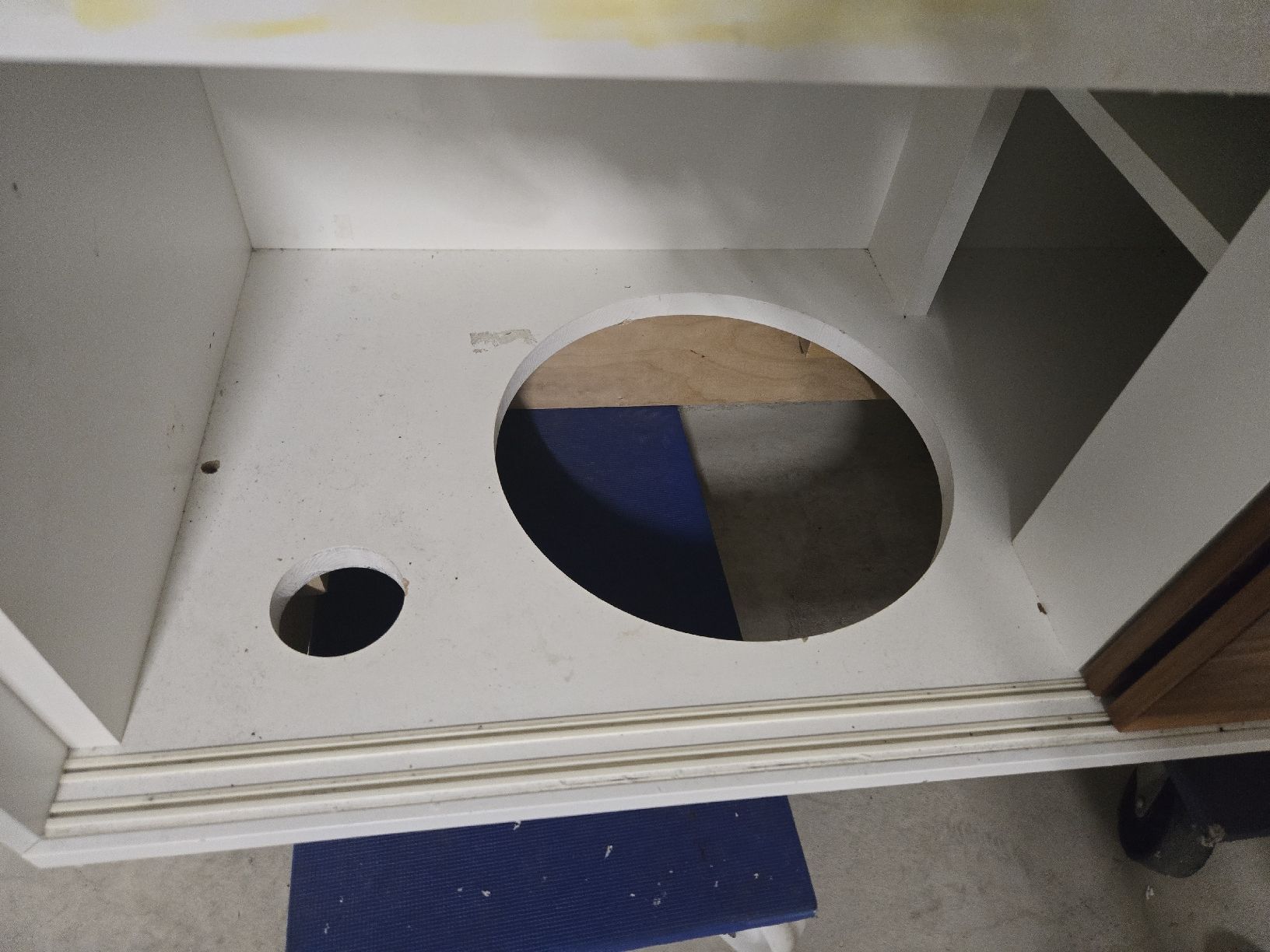 Juwel Aquarium: Aquarium 120x120b/h 300 l eigenbau  – D'occasion à Basel par Moebeloutlet1 1