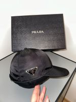 Prada Cappello