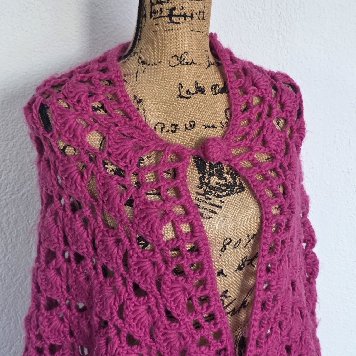Altro in Moda donna: Wunderschöne Woll-Poncho, Weinrot, Top ! – Usato da Rheinsulz venduto da Gilea 1